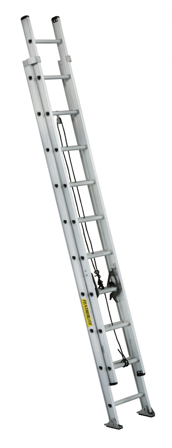 FEATHERLITE 28' FIBERGLASS EXTENSION LADDER DRUNG 300 LB RATED