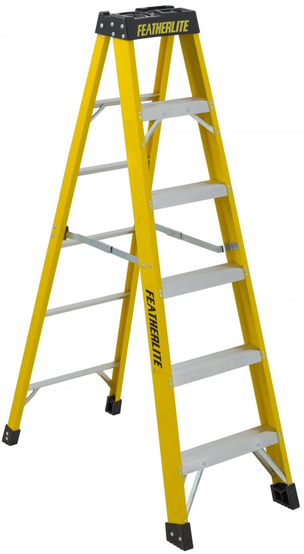 FEATHERLITE 28' FIBERGLASS EXTENSION LADDER DRUNG 300 LB RATED