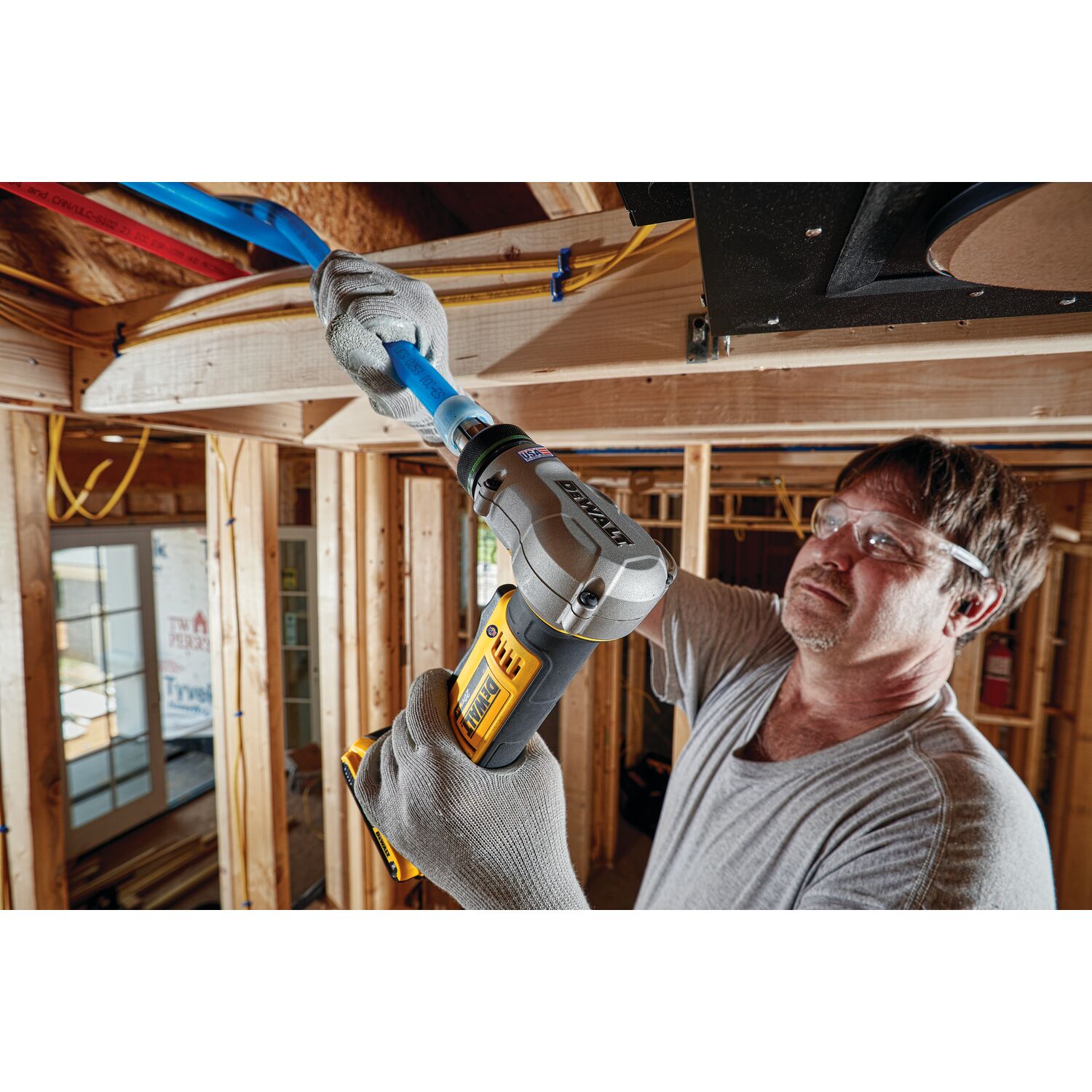 DEWALT 20V Pex Expander (includes 1/2", 3/4", 1" Heads) Kit w/22.0AH