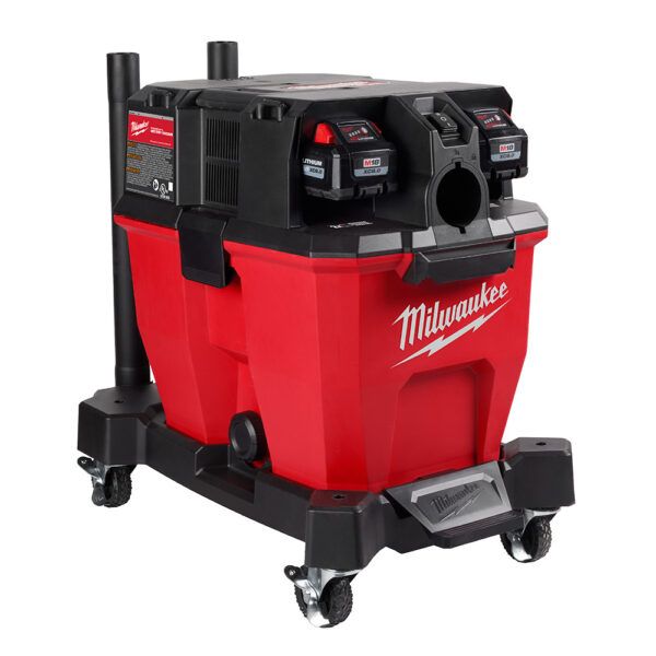 MILWAUKEE® M18 FUEL™ 9 Gallon Dual-Battery Wet/Dry Vacuum Kit 3