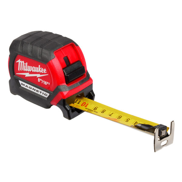 MILWAUKEE® Compact Wide Blade Magnetic 5M/16&#039; Tape Measure 2