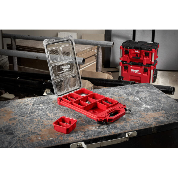 MILWAUKEE® PACKOUT™ Low-Profile Compact Organizer 6