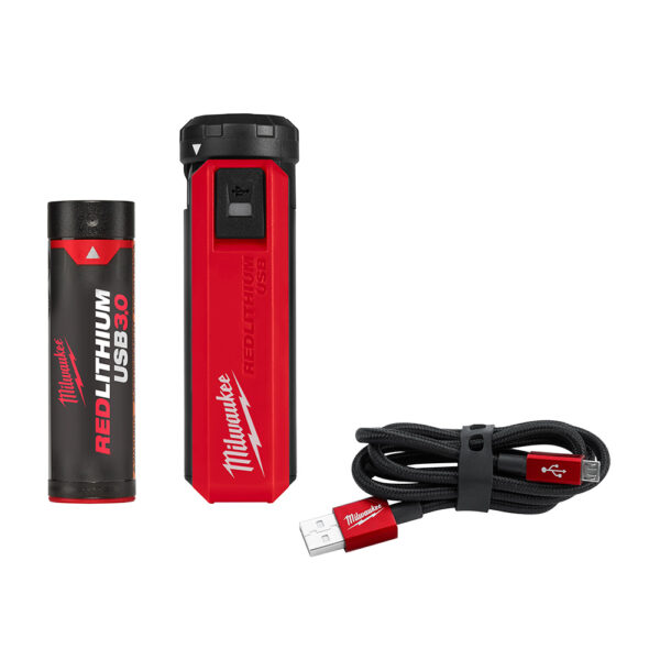 MILWAUKEE REDLITHIUM™ USB Charger &amp; Portable Power Source Kit 1