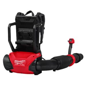 The M18 FUEL™ Dual Battery Backpack Blower is designed for the professional, delivering a higher blowing force than up to 60cc gas. The backpack blower reaches full throttle of 650 CFM and 155 MPH in under one second, boosting productivity and control.