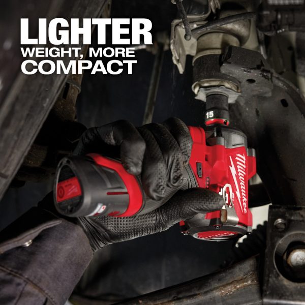 MILWAUKEE M12 FUEL™ Stubby 1/2" Impact Wrench - Image 7