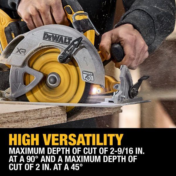 DEWALT 20V MAX* XR® Brushless Cordless 7-1/4 in. Circular Saw (Tool Only) 7