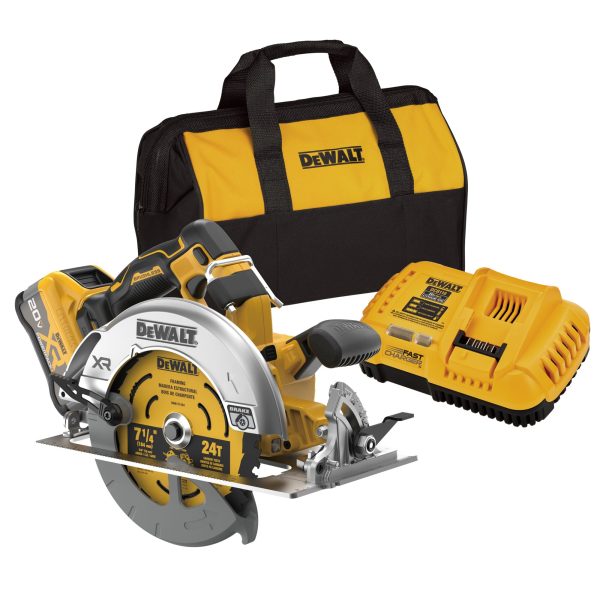 DeWALT 20V MAX* XR® Brushless Cordless 7-1/4 in. Circular Saw with XR Powerpack™ Battery, a Fast Charger, and a Kit Bag