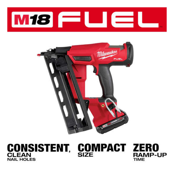 MILWAUKEE M18 FUEL™ 16 Gauge Angled Finish Nailer Kit 4