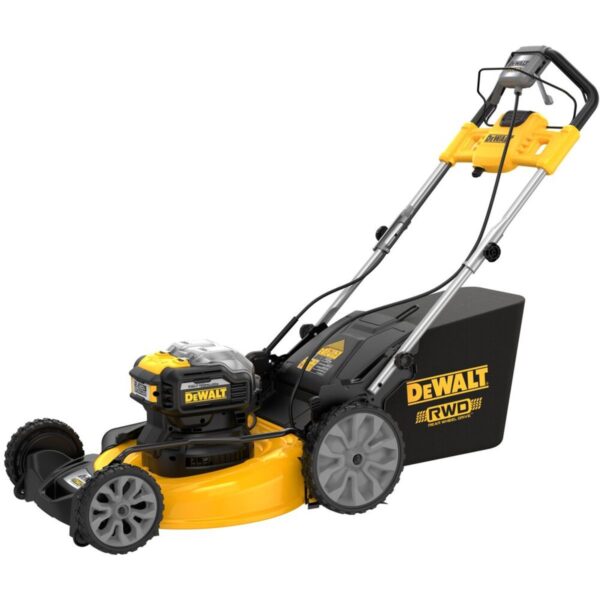 DEWALT® 2X20V MAX* Cordless 21-1/2" Rear Wheel Drive Self-Propelled Mower Kit