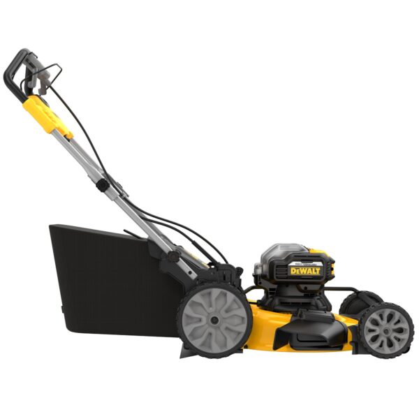 DEWALT® 2X20V MAX* Cordless 21-1/2" Rear Wheel Drive Self-Propelled Mower Kit - Image 3