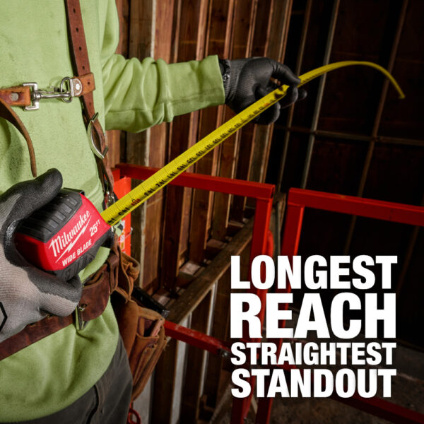 MILWAUKEE 40 ft Wide Blade Tape Measure - Image 4