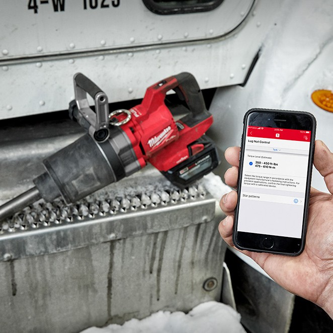 MILWAUKEE M18 FUEL™ 1" D-Handle Ext. Anvil High Torque Impact Wrench w/ ONE-KEY™ - Image 8