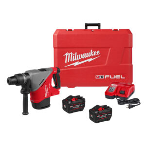 MILWAUKEE 2917-22HD M18 FUEL 1-9/16 inch SDS Max Rotary Hammer kit including rotary hammer, red hard carrying case, two M18 REDLITHIUM FORGE HD12.0 batteries, and M18/M12 rapid charger with power cord, shown on white background.