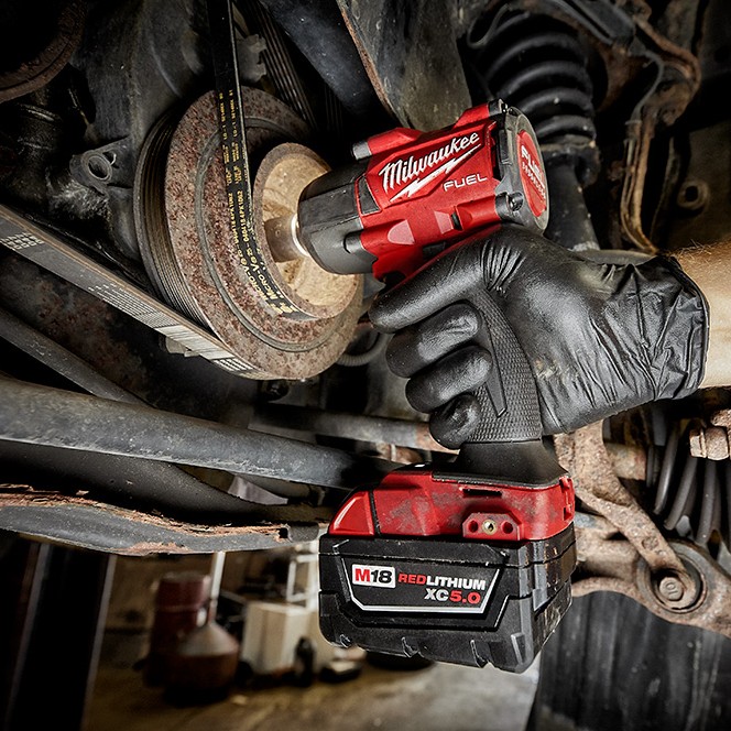 MILWAUKEE® M18 FUEL™ 1/2" Mid-Torque Impact Wrench w/ Friction Ring (Tool Only) - Image 11
