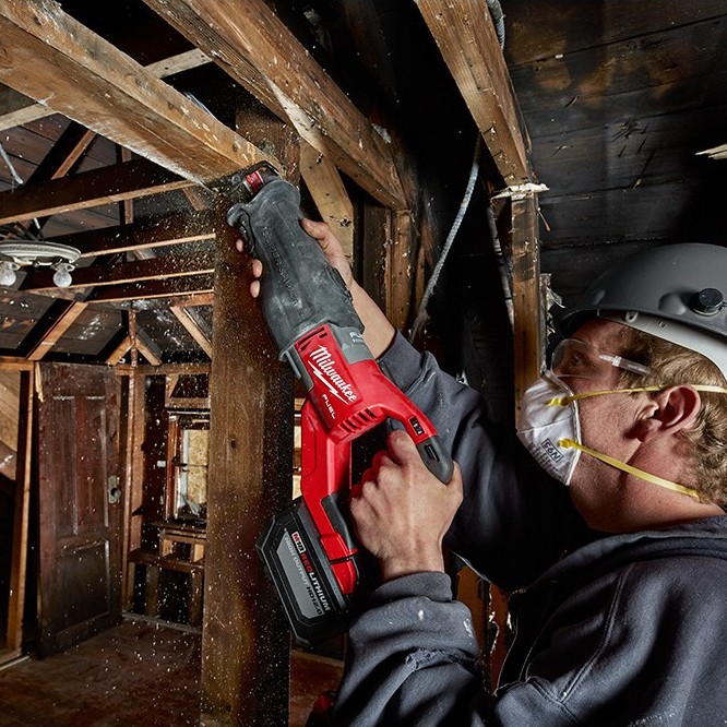 MILWAUKEE® 12" SAWZALL® The AX™ Nail Embedded Wood Blades 5/PK - Image 8