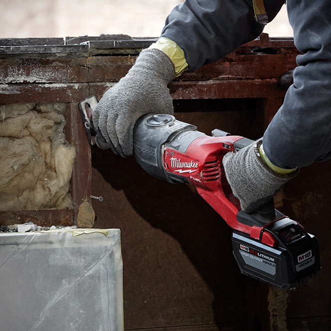 MILWAUKEE® 6" SAWZALL® The AX™ Nail Embedded Wood Blade 5 TPI 100/Pack - Image 7