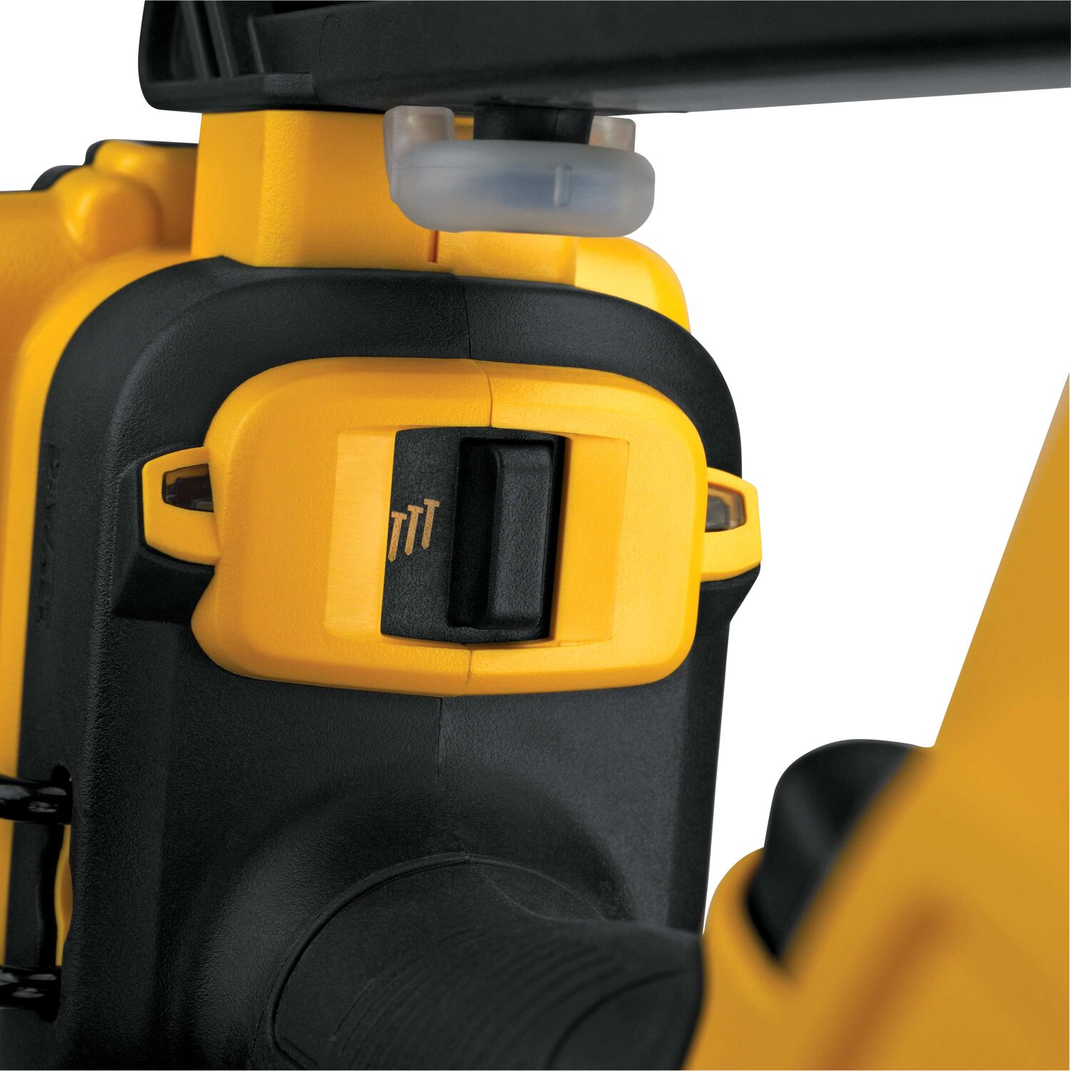 DEWALT 20V MAX* XR® 16 GA Angled Finish Nailer Kit - Image 8