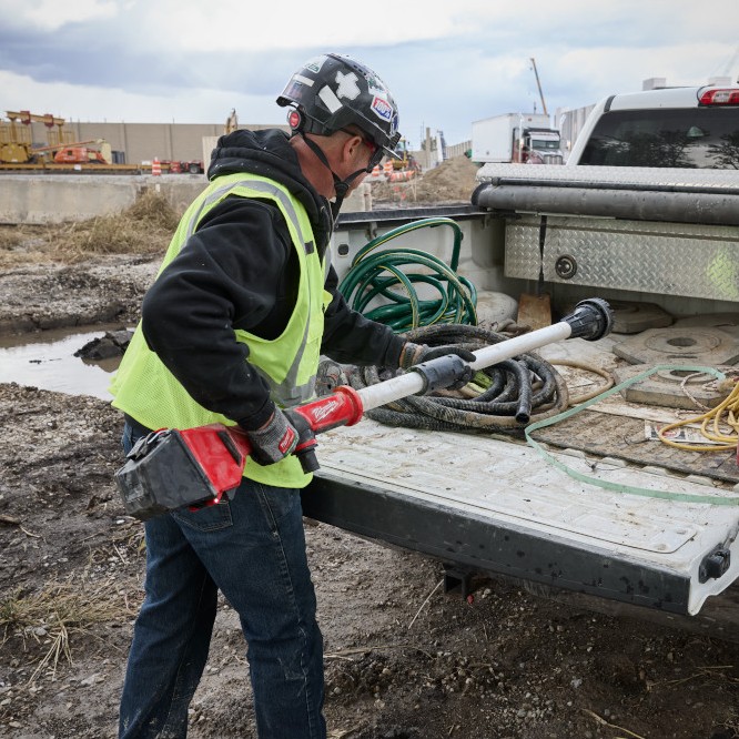 MILWAUKEE M18™ Brushless Stick Transfer Pump - Image 12