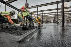 Screed Concrete with a power screed